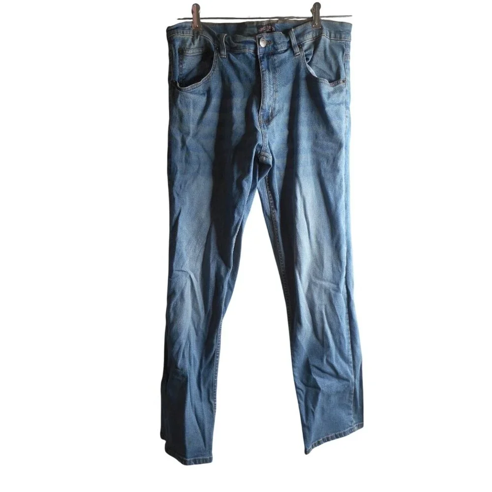 Straight Leg slim fit Architect Jean Co  Jeans Size 34 x 32  medium wash